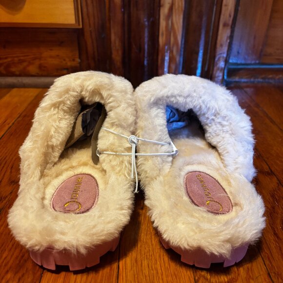 Journee Kalli Clog Slipper in Light Pink Size XL (11/12) NWT - Picture 4 of 6